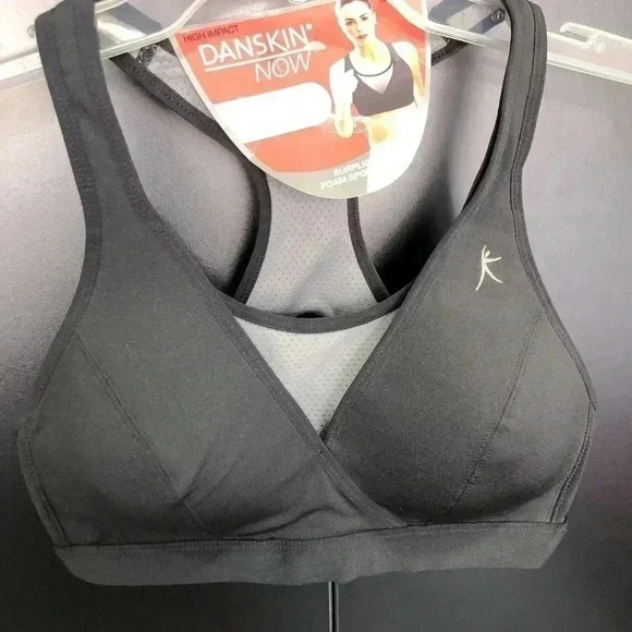 Danskin Now Surplice Foam Support Racerback smooth shaping,breathable mesh - Picture 1 of 6